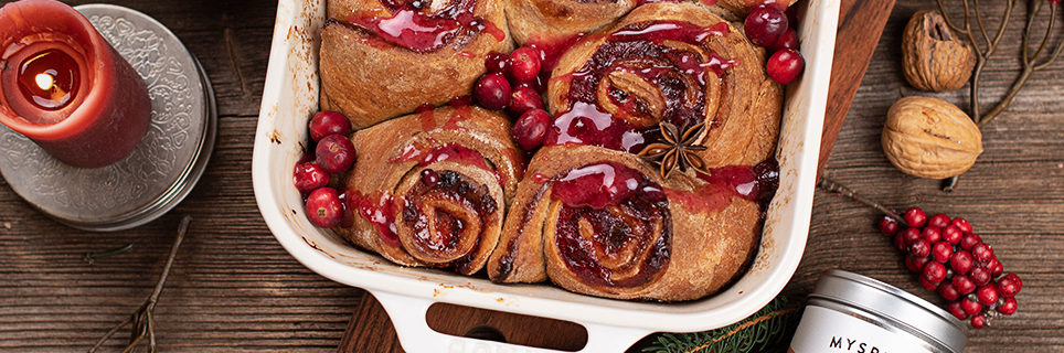 Süße Zimtschnecken mit Preiselbeer Füllung